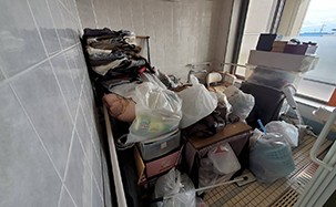 物であふれた浴室まわりをお立会い不要で整理した事例（作業前）